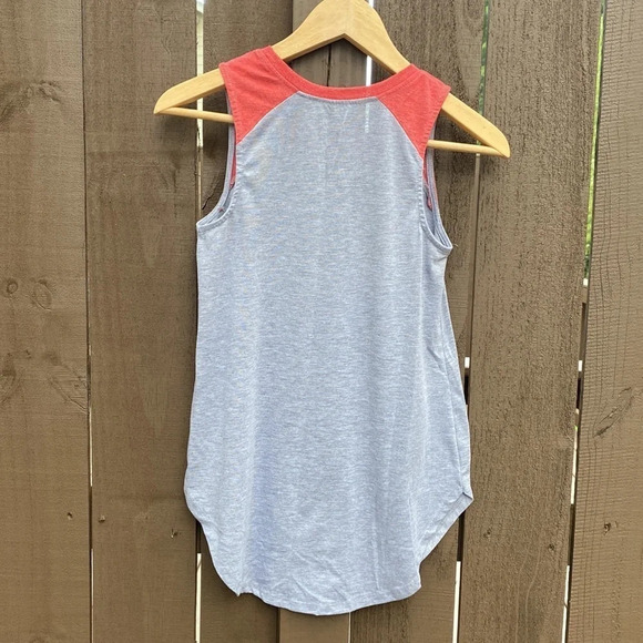 🌸Stranger Things sleeveless shirt with embroidered characters size XS - Picture 3 of 7